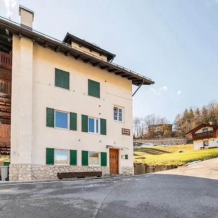 A Val Di Sopra, Cortina d'Ampezzo